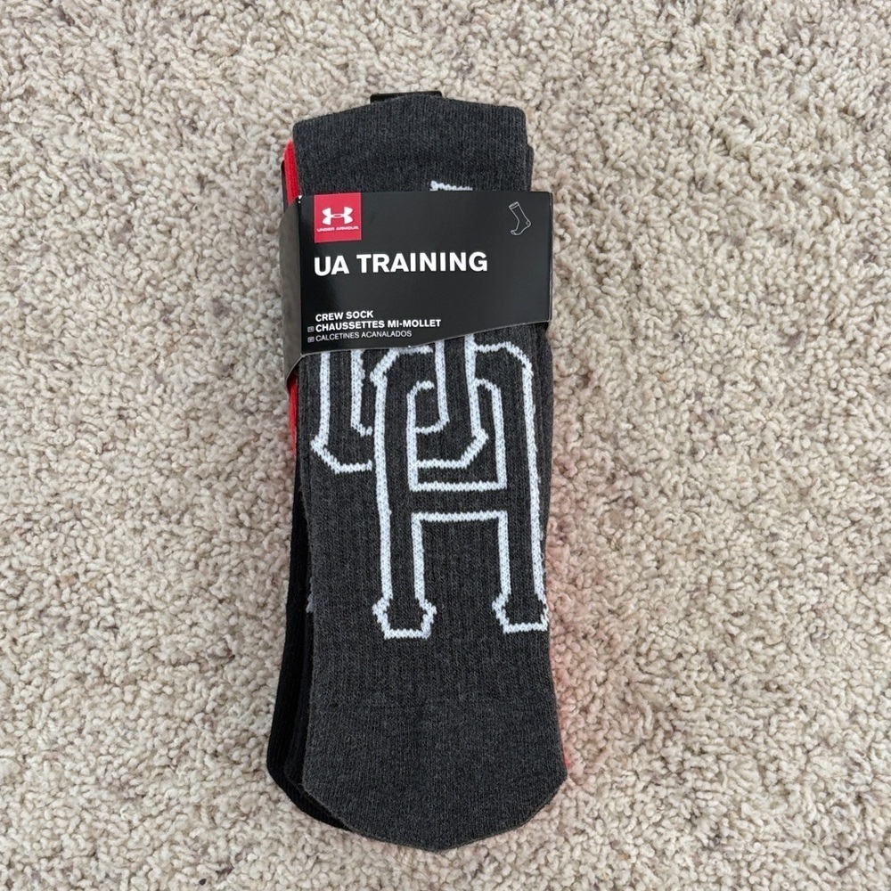 NWT Under Armour UA Training Crew Socks - Gray Black Red - Size large